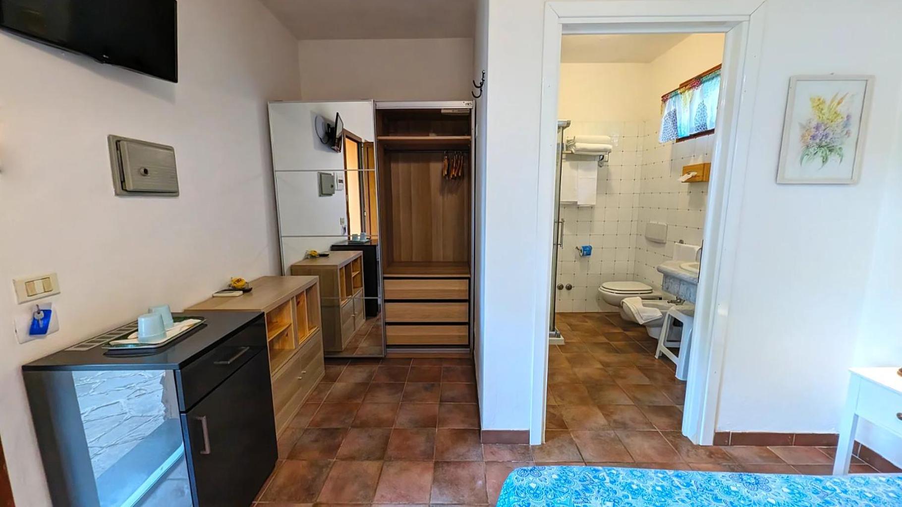 Hotel Capo Sud Lacona Buitenkant foto